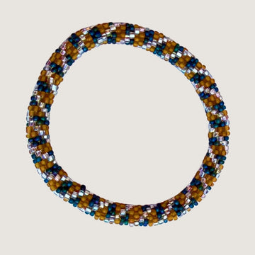 Brun et bleu moucheté