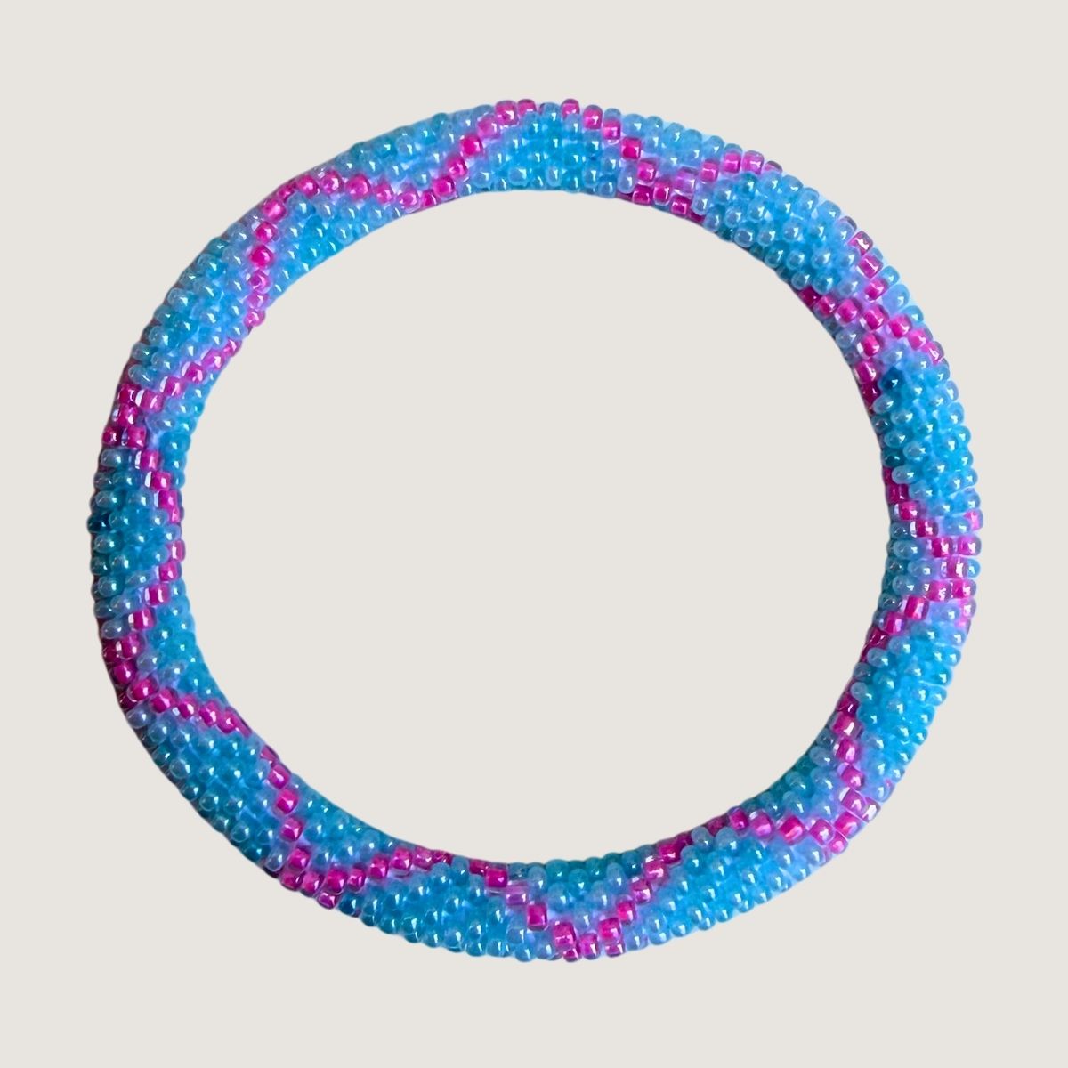Bleu et rose vif